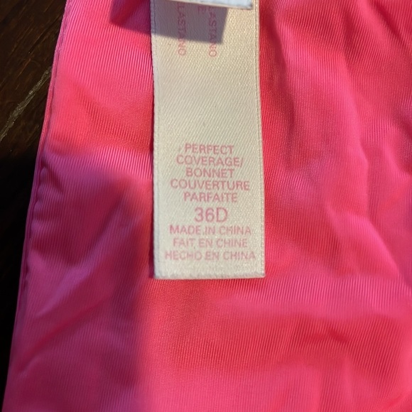 Women's Victoria’s Secret Perfect Coverage Lace Bra Lingerie 36D - Picture 15 of 16